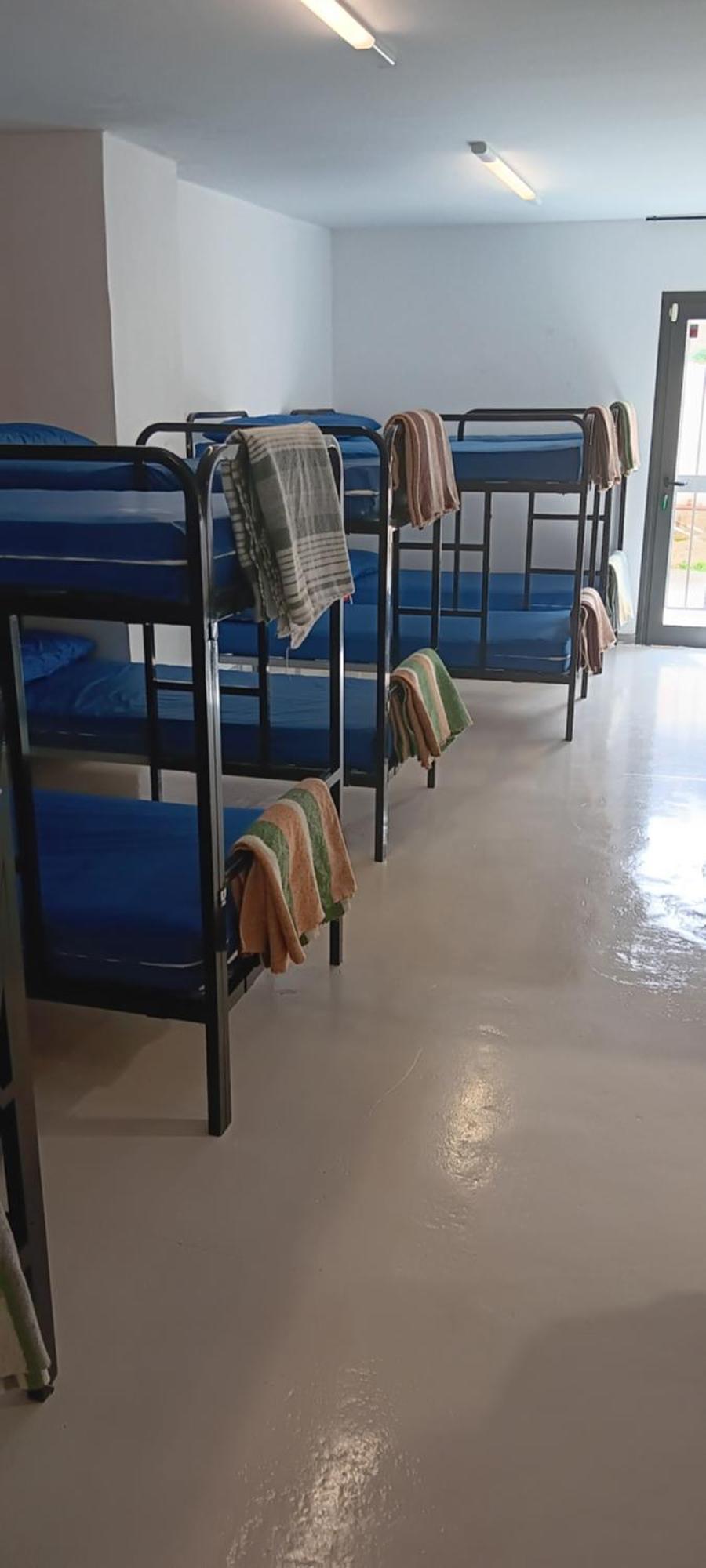 Albergue Santiago Apostol Логроньйо Екстер'єр фото