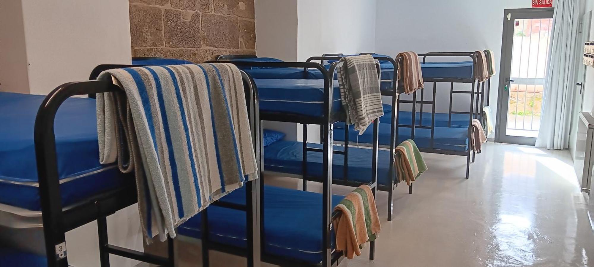 Albergue Santiago Apostol Логроньйо Екстер'єр фото